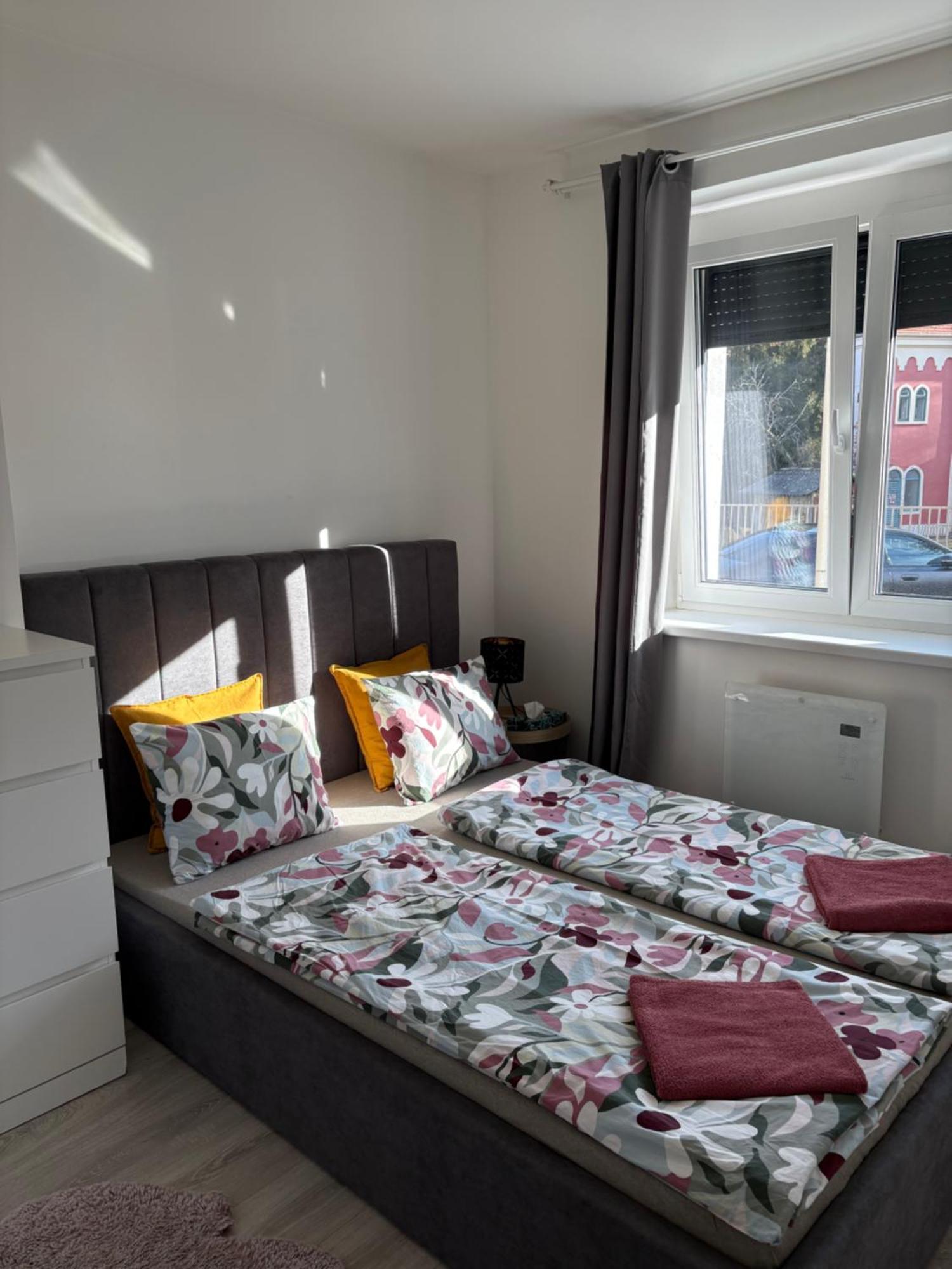 Apartamento Interno Casa Sopron Exterior foto